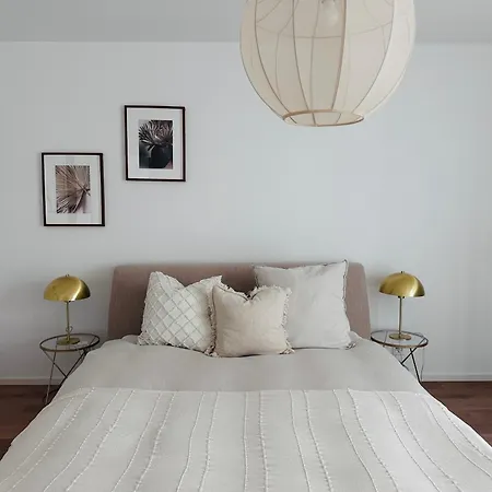 Stylisches Bis 6 Gaeste Mit Einzigartigem Seepanorama *